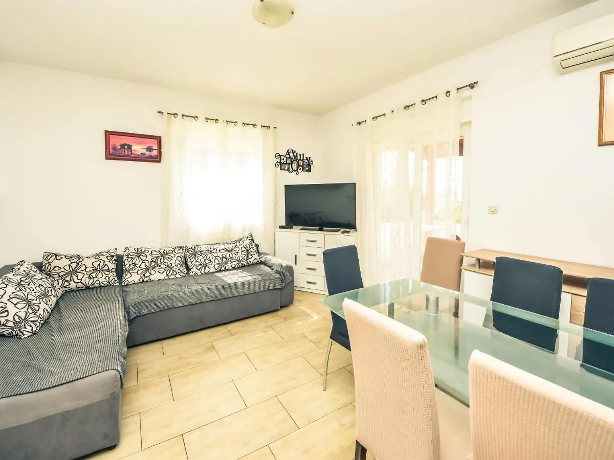 מסלניקה Holiday Home Andela By Interhome
